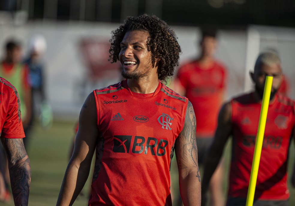 William Ar&atilde;o no treino do Flamengo &mdash; Foto: Alexandre Vidal/Flamengo