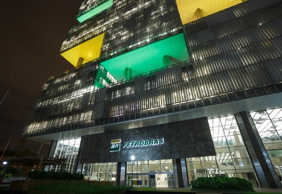 O edifício-sede da Petrobras no Rio de Janeiro, obra projetada por Galdolfi (Foto: Divulgação/Petrobras)