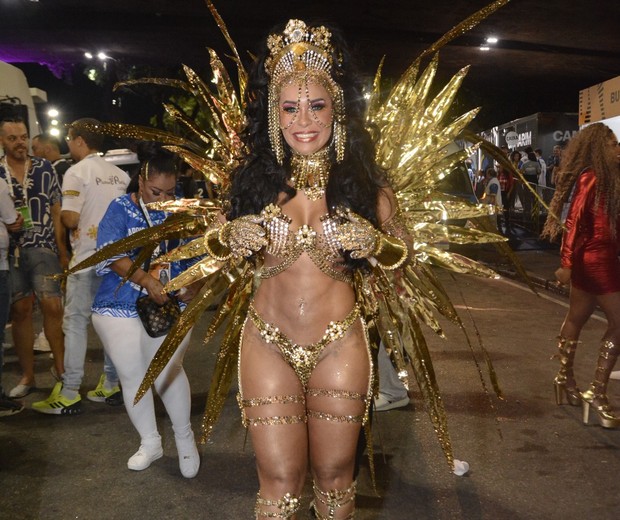 Raíssa Oliveira, rainha de bateria da Beija-Flor no Carnaval 2022 (Foto: Webert Belicio/AgNews)