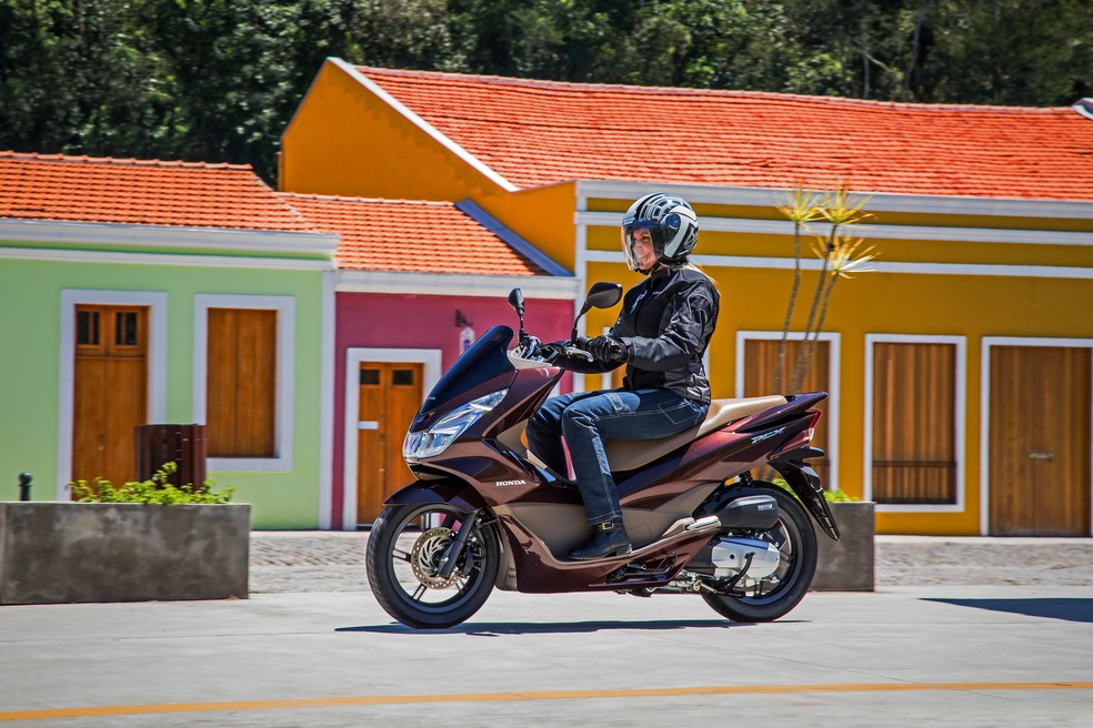 Honda PCX 2017 (Foto: Divulgação)