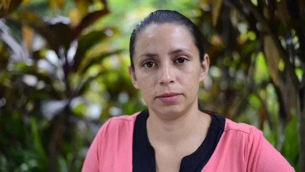 Karen foi condenada a 30 anos de prisão em El Salvador, em 2015 após ser acusada de praticar um aborto (Foto: JENNIFER LACAYO/DIVULGAÇÃO via BBC)