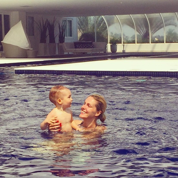 Ana Hickmann e o filho, Alexandre (Foto: Reprodução/ Instagram)