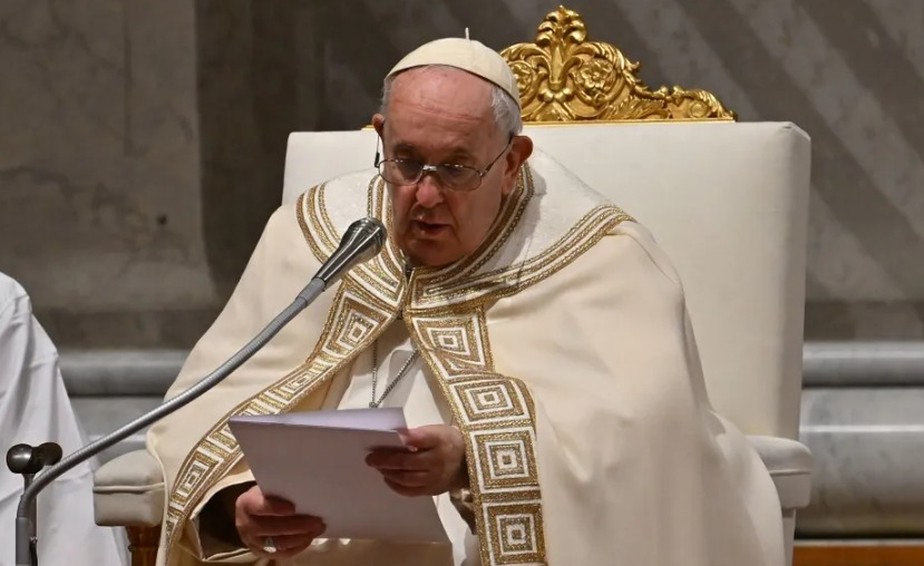 Papa Francisco durante oração de ano novo no Vaticano