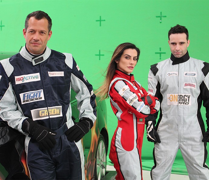 Malvino, Cleo e Jerônimo no maior carão nos bastidores do ensaio dos pilotos da Fórmula Rally. Que time!!! (Foto: Paula Oliveira/Gshow)