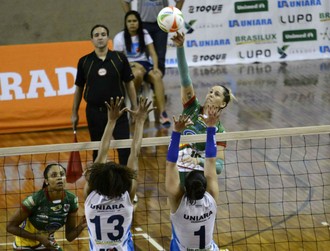 Araraquara conhece adversário da próxima fase do Paulista de Vôlei