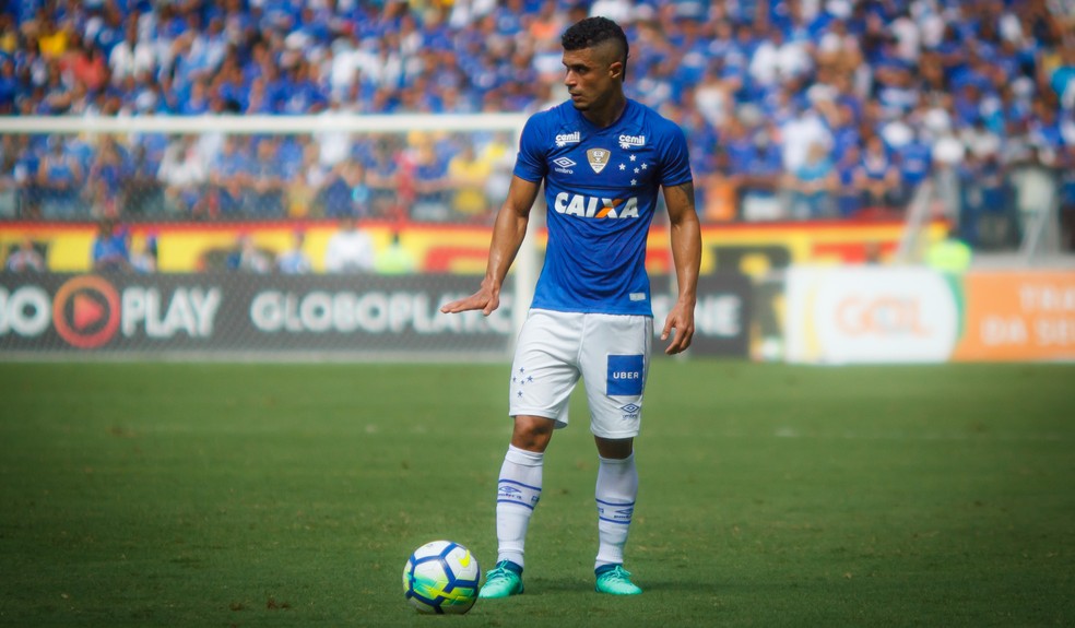 Conversa, estudo e defesa sólida: alicerce do Cruzeiro para enfrentar o