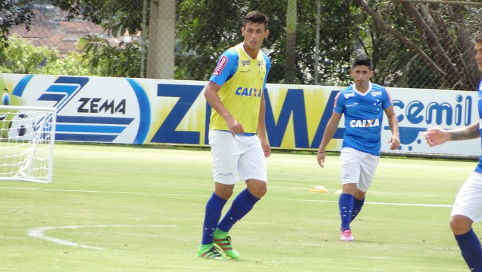 Marciel, volante do Cruzeiro (Foto: Marco Antônio Astoni)