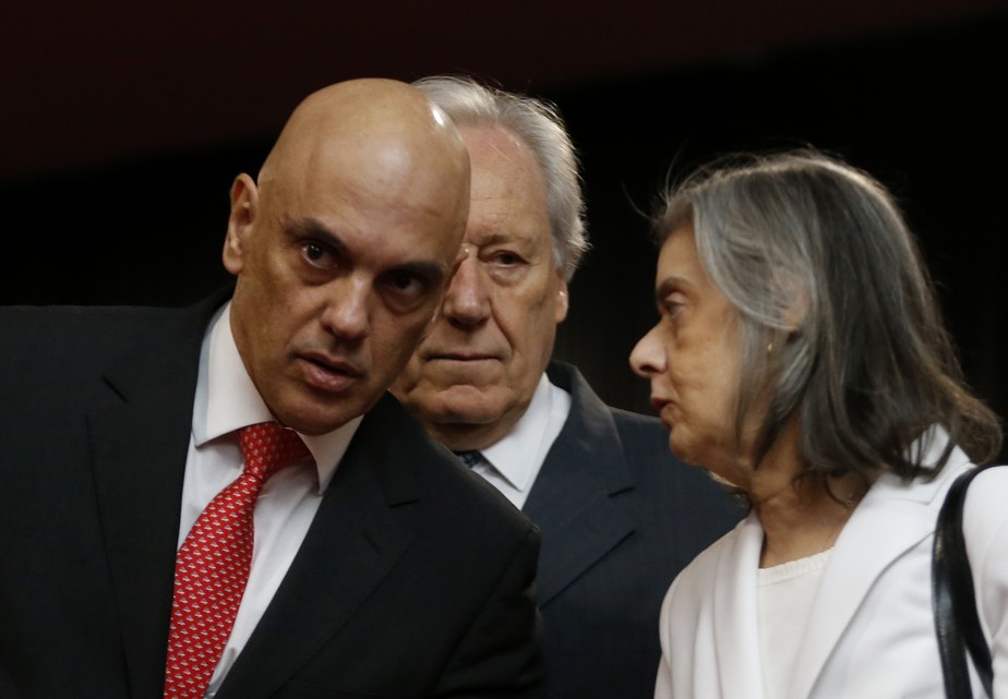 Os ministros do STF Alexandre de Moraes e Carmén Lúcia