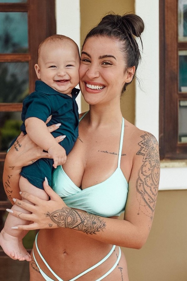 Bianca Andrade e seu filho, Cris (Foto: Reprodução/Instagram)