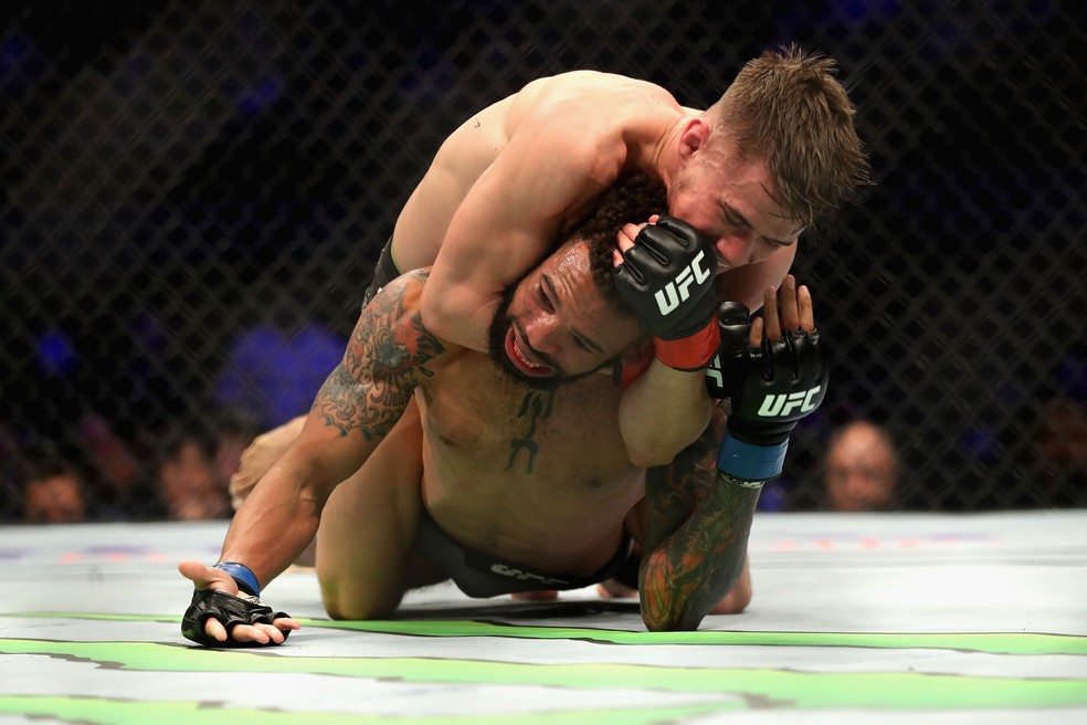 Nathaniel Wood finalizou Andre Ewell no terceiro round do UFC 232 — Foto: Getty Images