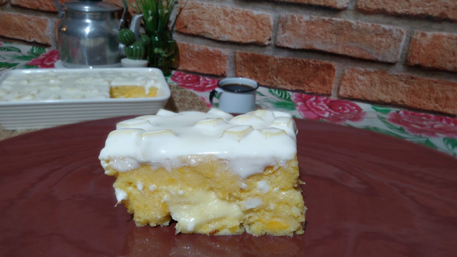 Aprenda a fazer uma receita de cuscuz cremoso com queijo coalho e requeijão