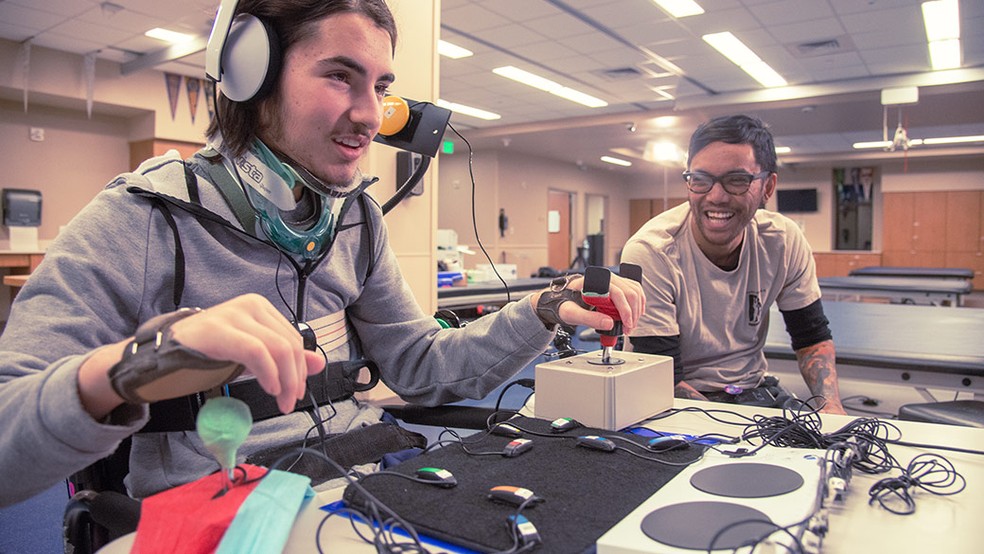 Xbox Adaptive Controller pode ser customizado de diversas formas — Foto: Divulgação/Microsoft