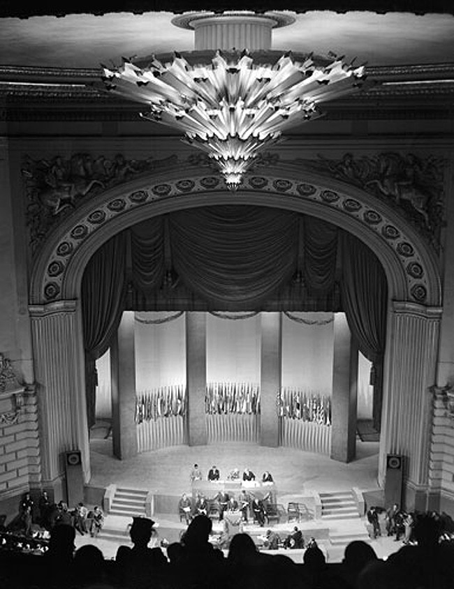 São Francisco, Teatro da Ópera, 25 de abril de 1945: o início de tudo (Foto: divulgação)