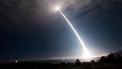 EUA fazem teste com Minuteman III, míssil intercontinental