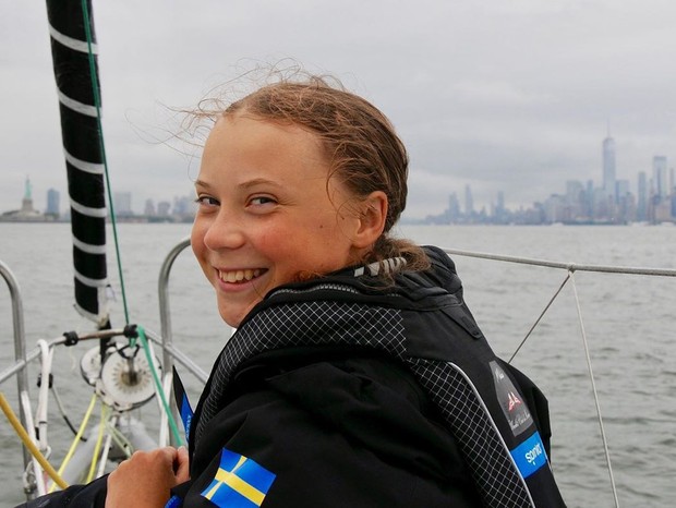 Ativista sueca Greta Thunberg, de 16 anos, durante viagem ecológica pelo Atlântico (Foto: reprodução/instagram)