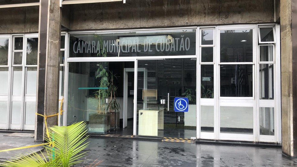 C&acirc;mara Municipal de Cubat&atilde;o (SP) &mdash; Foto: Marcela Pierotti/G1