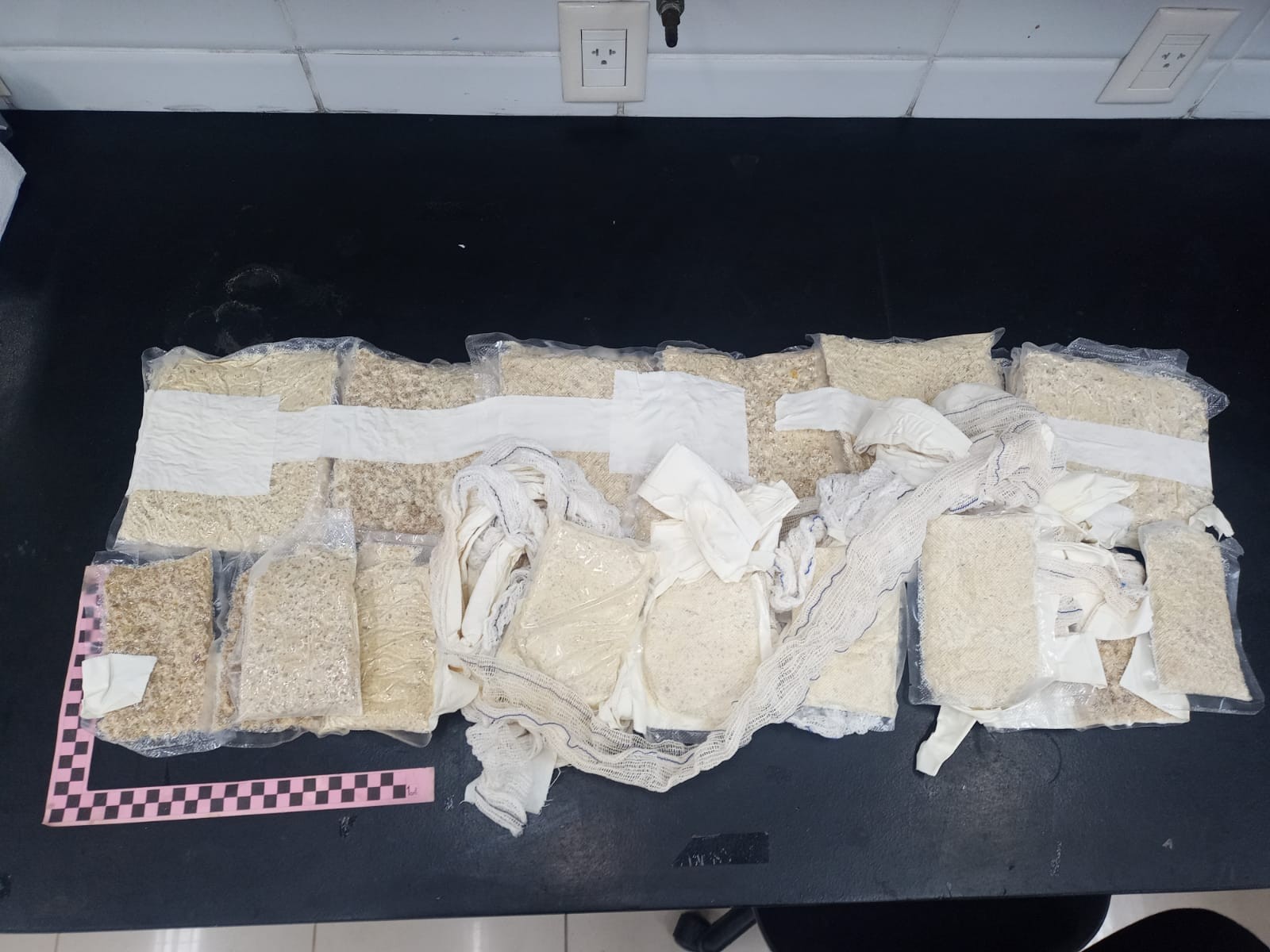 Em menos de uma semana, 5 pessoas são presas pela PF no aeroporto de Fortaleza transportando cocaína
