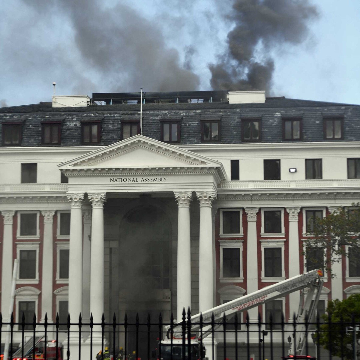 Fire hits South African Parliament in Cape Town  Globalism