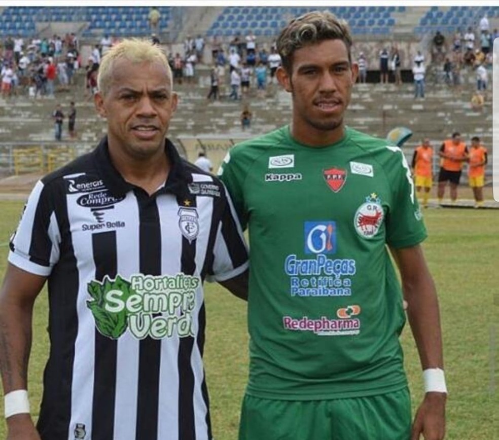 Em lados opostos, Marcelinho e Rodrigo se enfrentaram em 2017 — Foto: Arquivo Pessoal/Rodrigo Paraíba