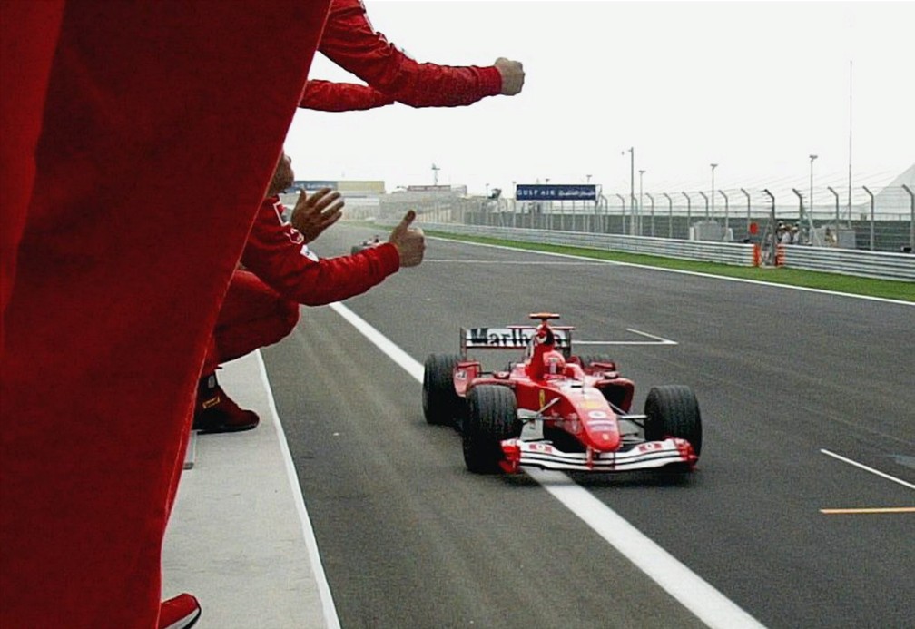 Michael Schumacher venceu a primeira edição do GP do Bahrein, em 2004 — Foto: Alexander Hassenstein/Bongarts/Getty Images