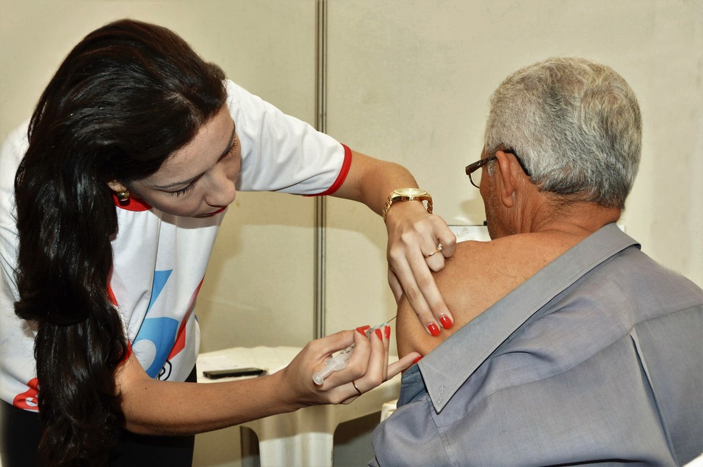 97% dos idosos foram vacinados contra a gripe em Alagoas — Foto: Divulgação/Sesau - AL