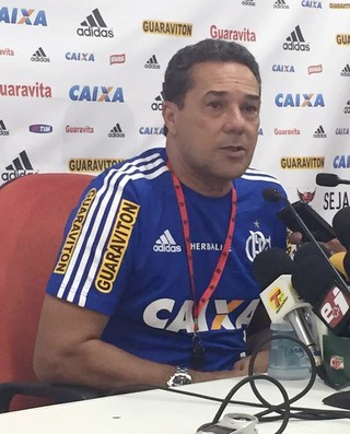 Luxemburgo ataca a Ferj: A federação é contra o futebol