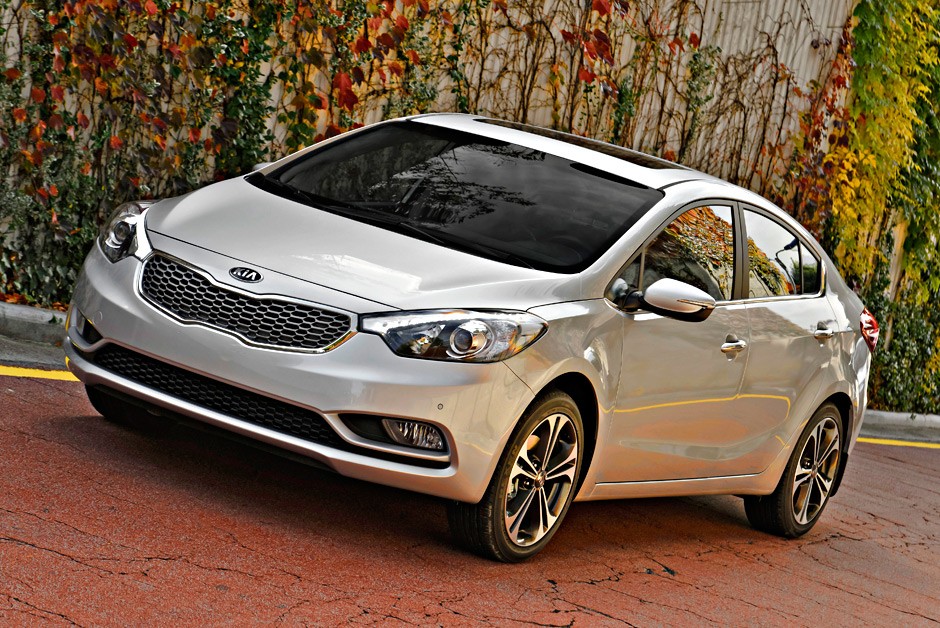 Kia cerato 2015 года