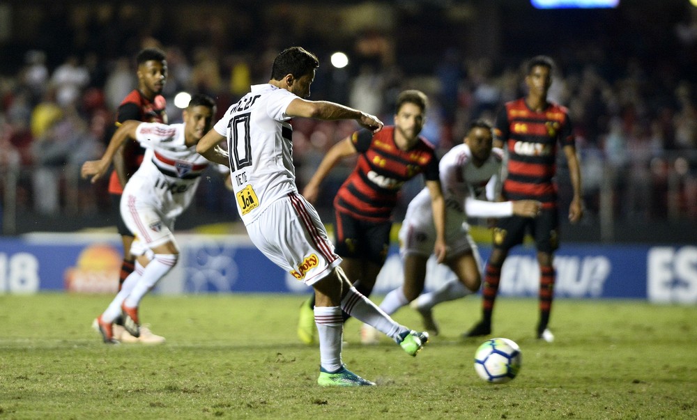 Nenê, do São Paulo, perdeu apenas três pênaltis nos últimos quatro anos