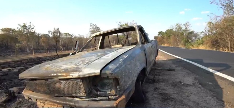 Jovem de 22 anos morre em acidente entre moto e caminhonete na BR-135,  oeste da Bahia | Bahia | G1