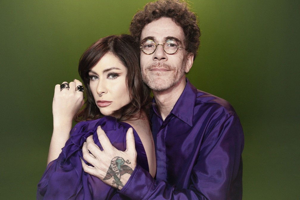 Pitty e Nando Reis lançam, em 1º de dezembro, EP com as músicas 'Temporal', 'Luz dos olhos', 'Na sua estante', 'Os cegos do castelo' e 'PittyNando' — Foto: Otávio Souza / Divulgação