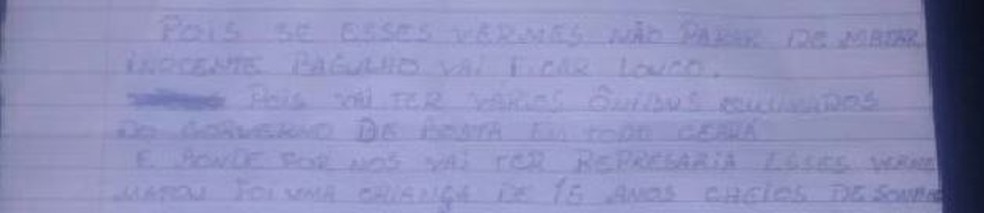 Trecho de carta deixada por criminosos que atearam fogo a ônibus no Bairro Barra do Ceará, em Fortaleza (Foto: Polícia Militar do Ceará)