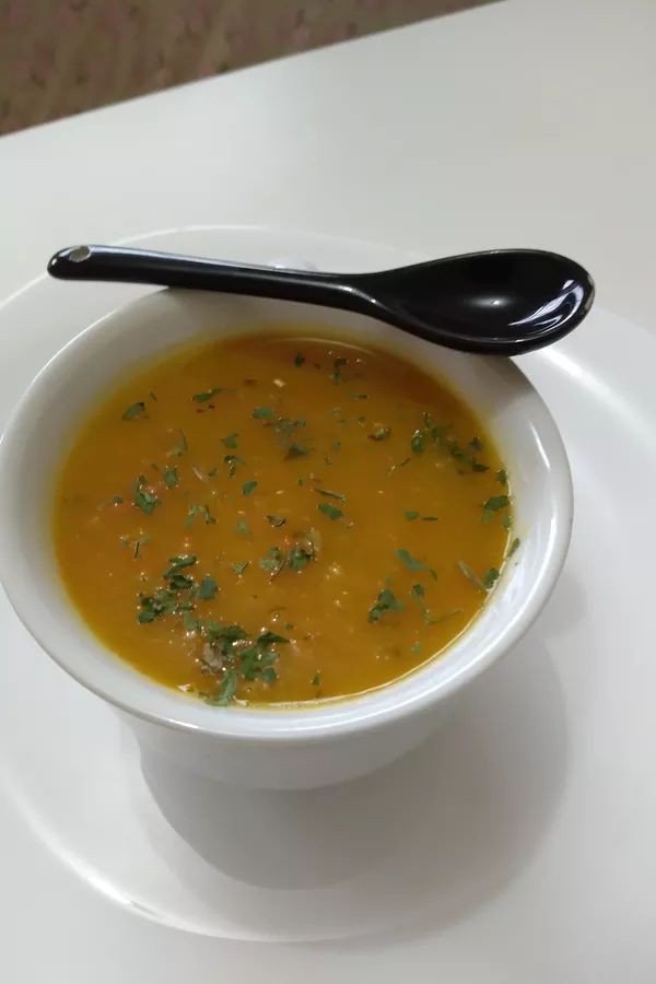 6 receitas de sopa para aproveitar nas temperaturas mais baixas (Foto:  )