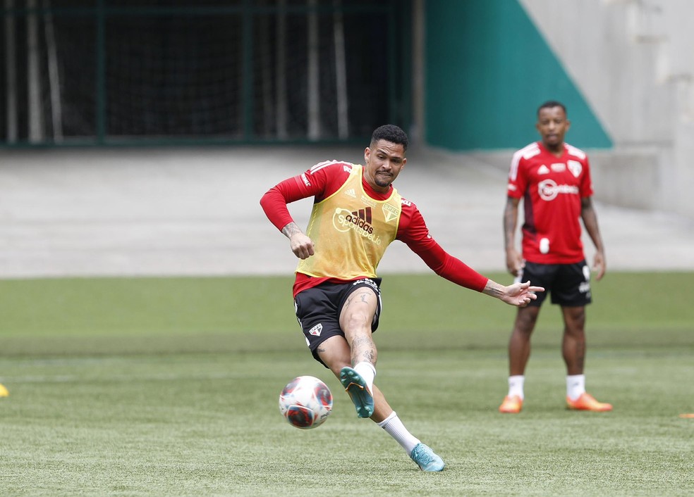 Luciano em treino do São Paulo no Allianz Parque — Foto: São Paulo FC