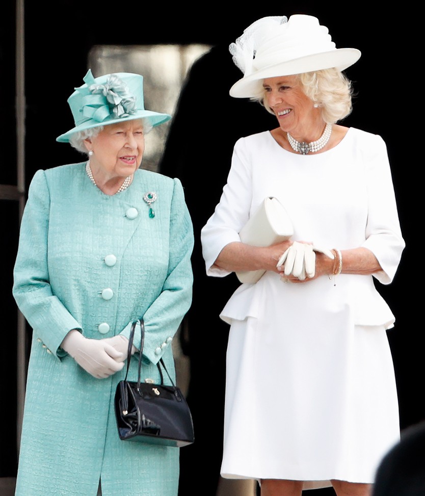 Rainha Elizabeth e Camilla, a duquesa da Cornualha (Foto: Getty)