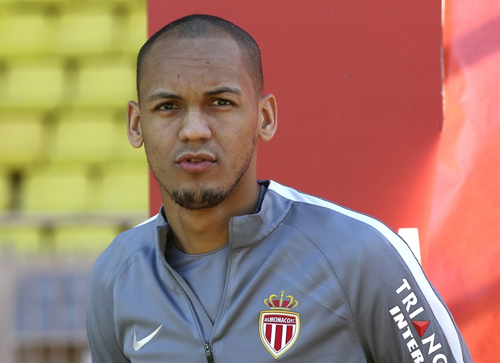 Fabinho tem contrato com o Monaco até 2019 (Foto: AFP)