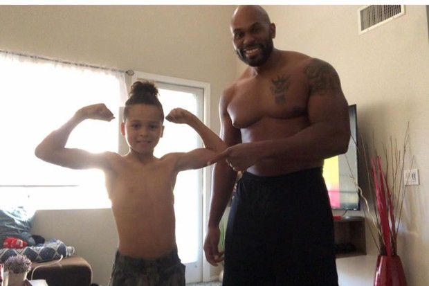Shad Gaspard e o filho (Foto: Reprodução Instagram)