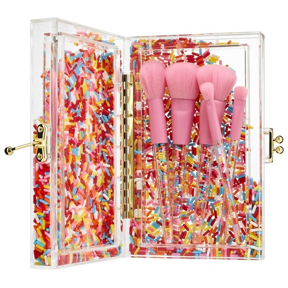 E De Comer Sephora Lanca Make Em Colab Com O Museu Do Sorvete Maquiagem Glamour