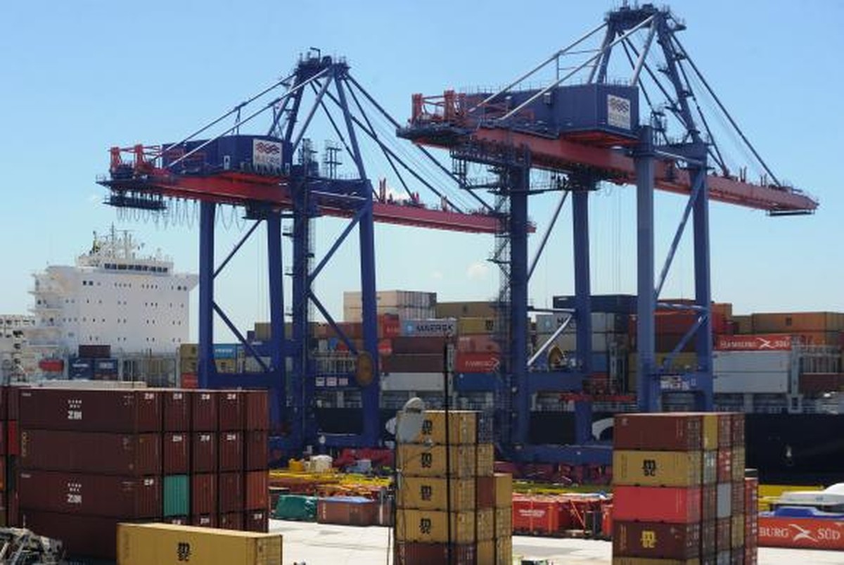 Operação da Receita Federal apreende mais de 700 mil ...