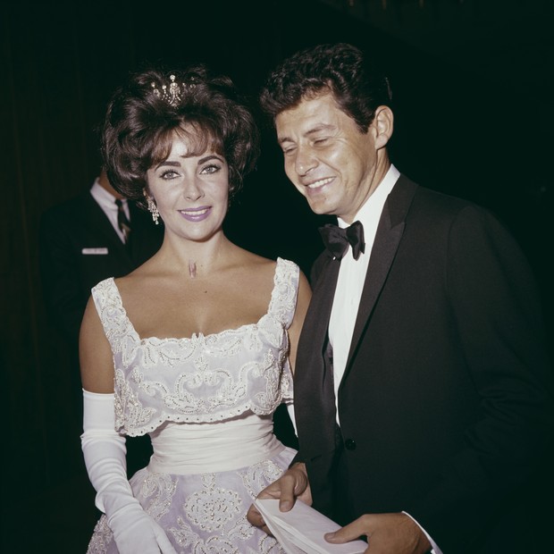 Elizabeth Taylor e Eddie Fisher em 1960. (Foto: Getty Images)