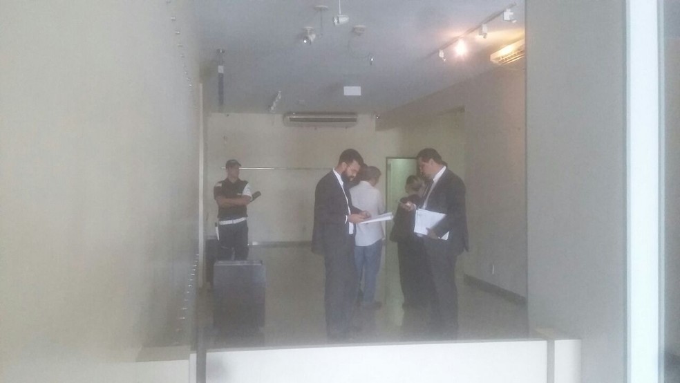 Juiz realiza audiências de custódia da Operação Marcapasso (Foto: Ana Paula Rehbein/TV Anhanguera)