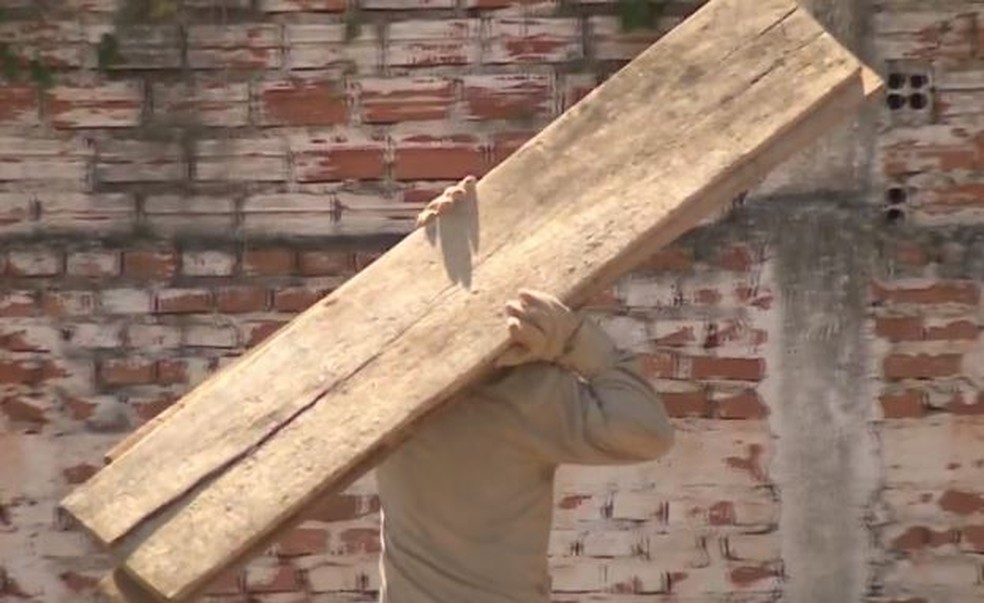 Setor da construÃ§Ã£o civil perdeu 31% das vagas formais em 5 anos em Piracicaba (SP) â€” Foto: Ronaldo Oliveira/EPTV