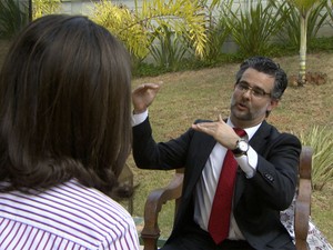 Especialista André Ortiz dá orientações sobre negociação salarial (Foto: Márcio de Campos / EPTV)