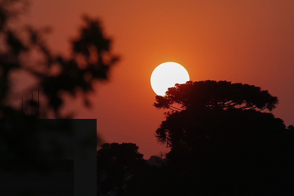 Onda de calor não deve ser tão intensa, no Paraná — Foto: José Fernando Ogura/AEN