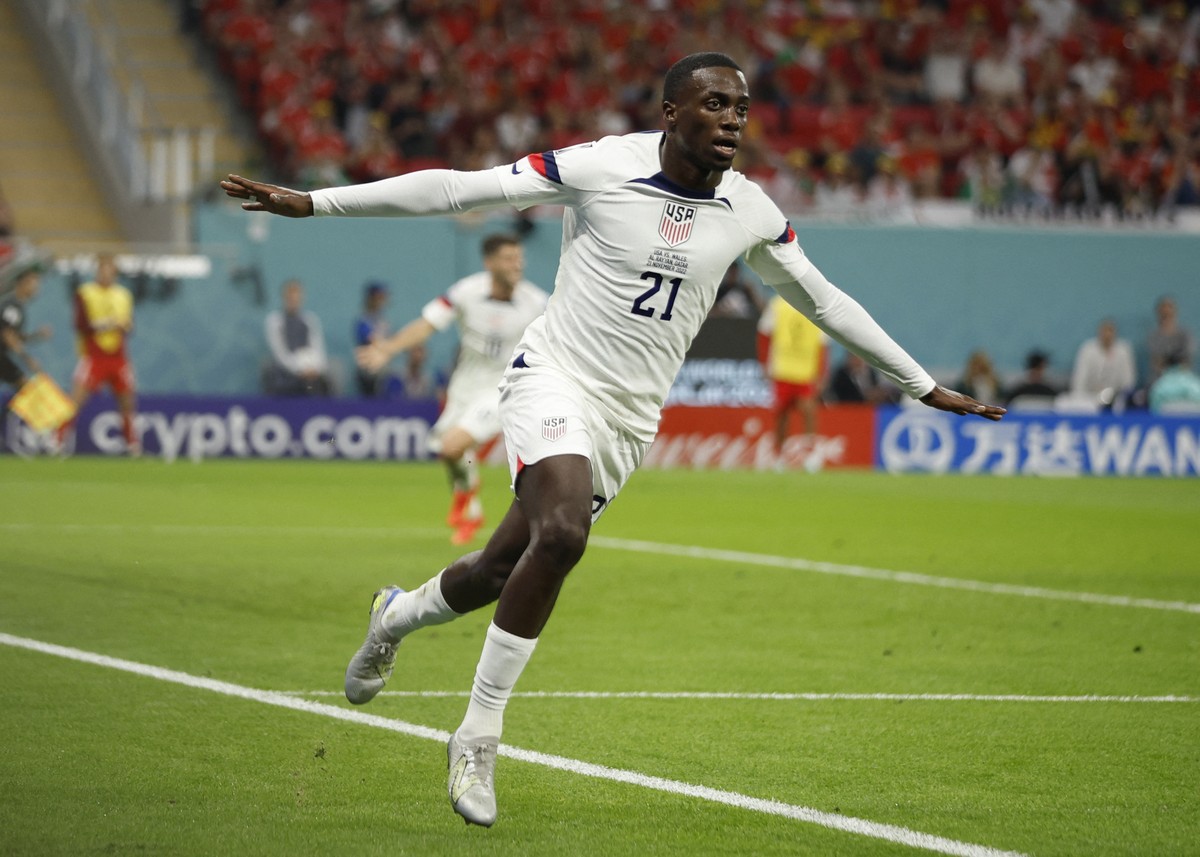 Timothy Weah autor do 1º gol dos Estados Unidos é filho de exmelhor do mundo e presidente da