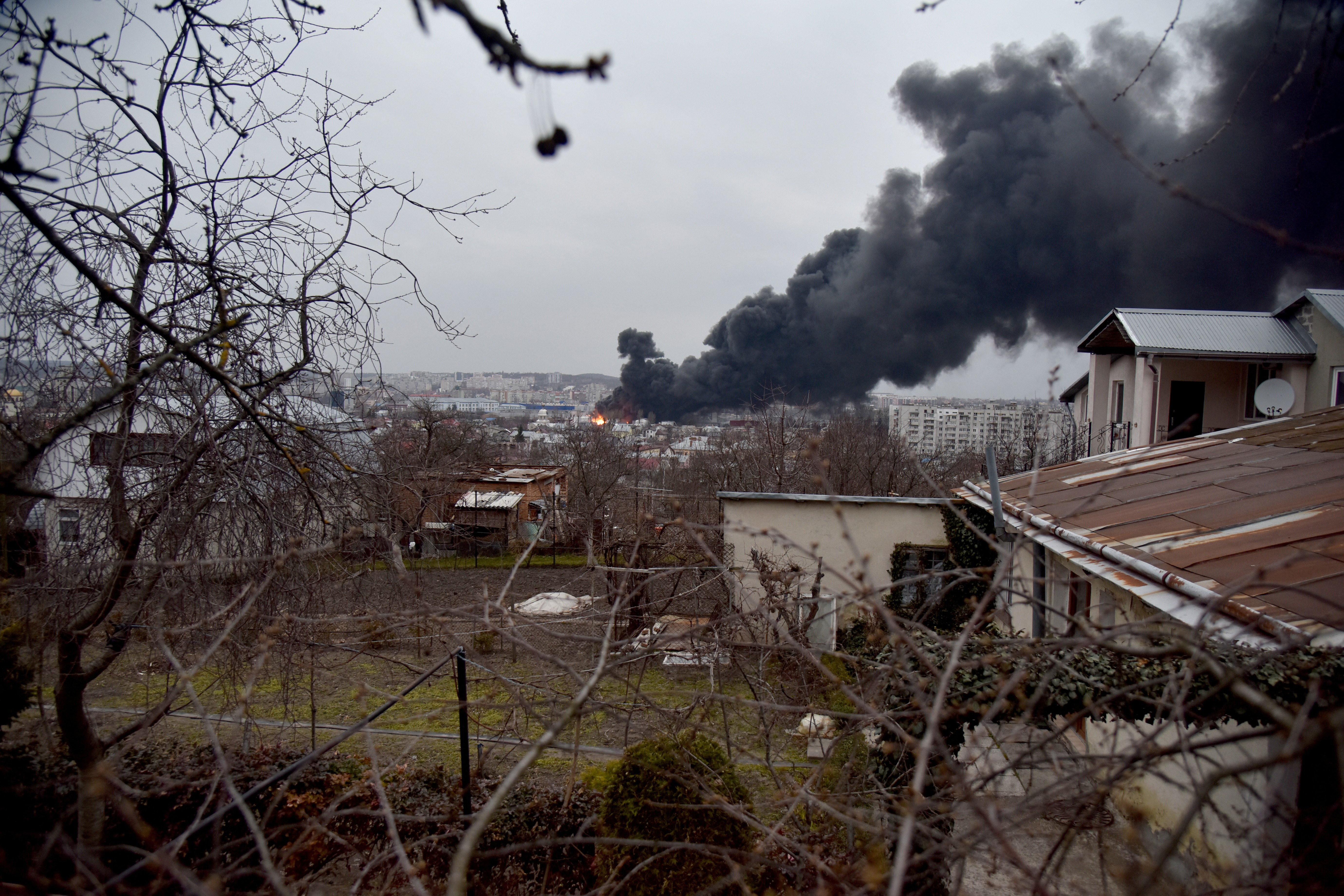 Rússia anuncia ter utilizado mísseis de cruzeiro em ataque a Lviv, na Ucrânia