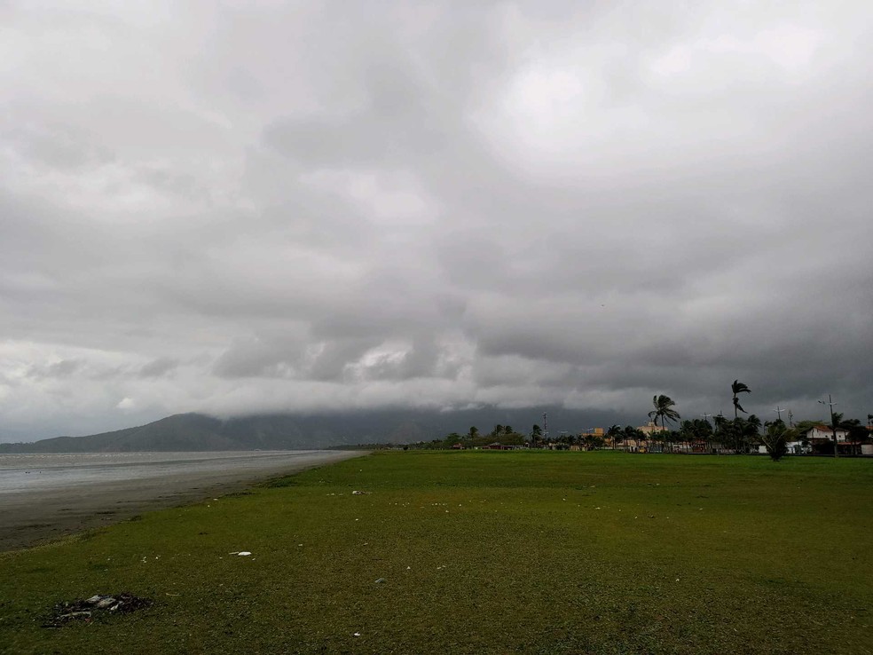 INMET alerta para risco de tempestades no Vale do Paraíba e Litoral Norte. — Foto: Luciano Silva/Vanguarda Repórter