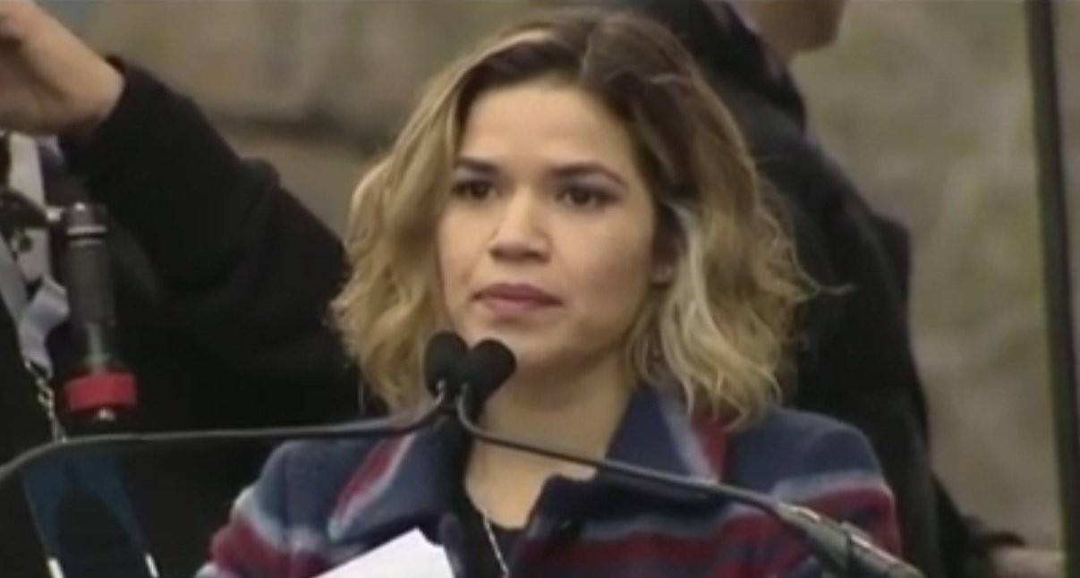 America Ferrera durante o discurso no Women´s March (Reprodução: Instagram)