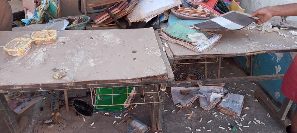 Escolas de Dário Meira ficam destruídas por causa da chuva — Foto: Arquivo Pessoal