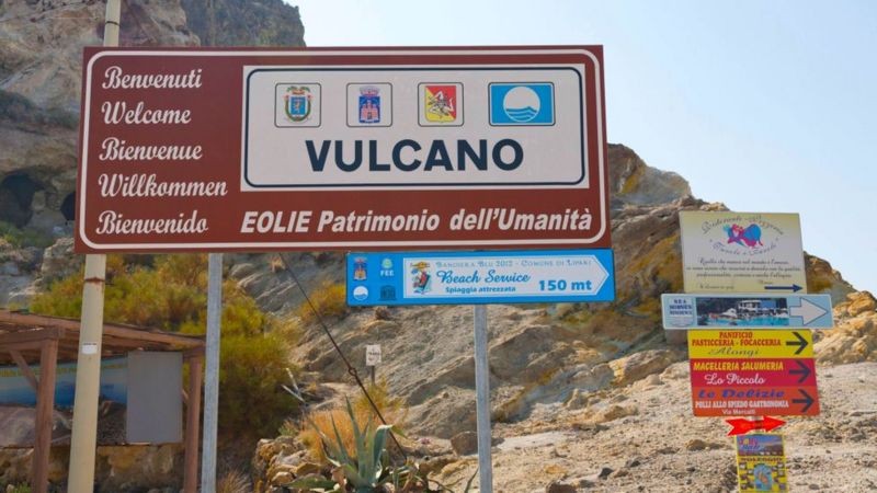 Vulcano recebeu esse nome em homenagem ao deus romano do fogo, que foi adotado como nome genérico de todos os vulcões (Foto: ALAMY via BBC News)
