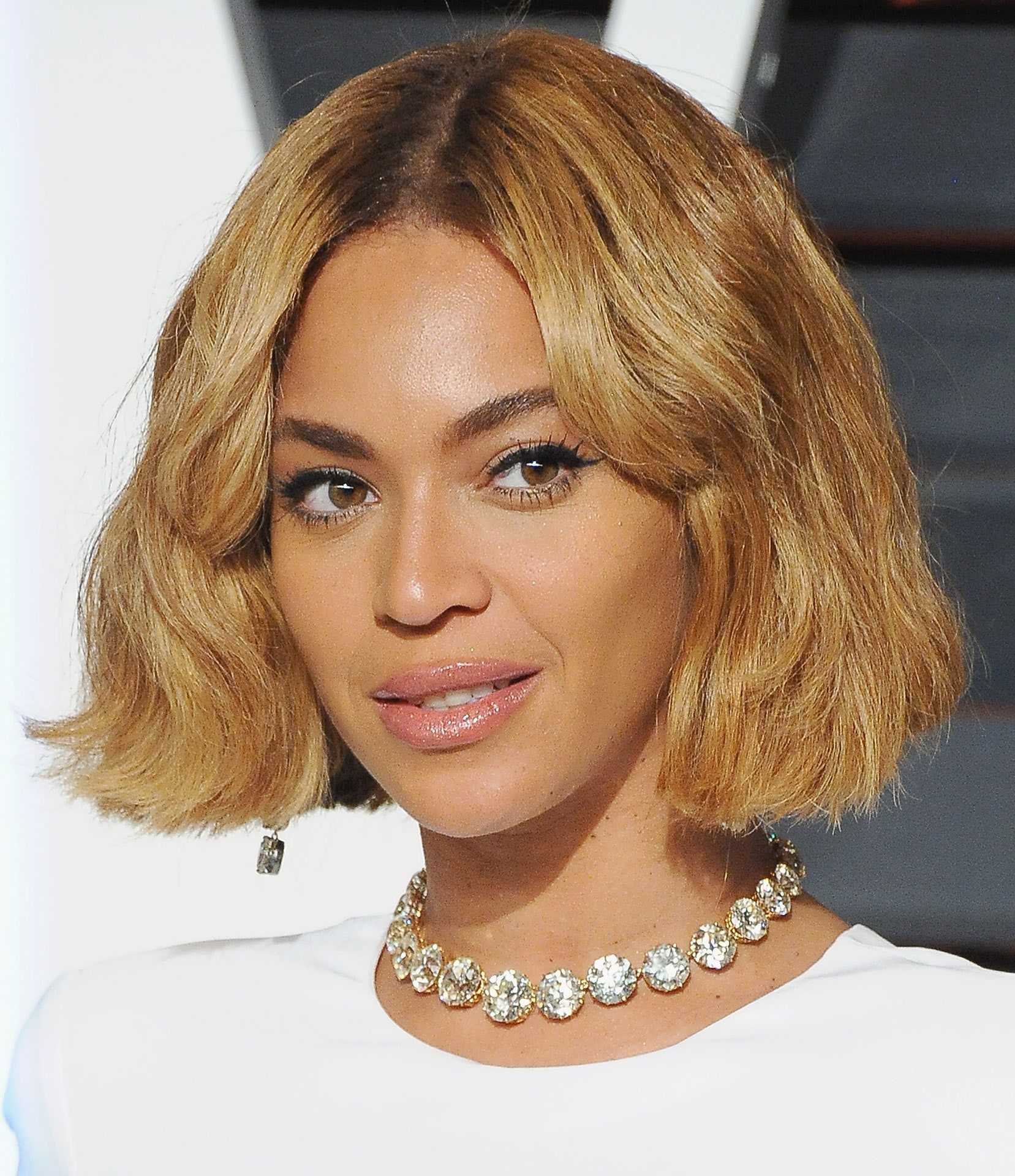 Beyoncé com corte de cabelo curto bob (Foto: Getty Images)